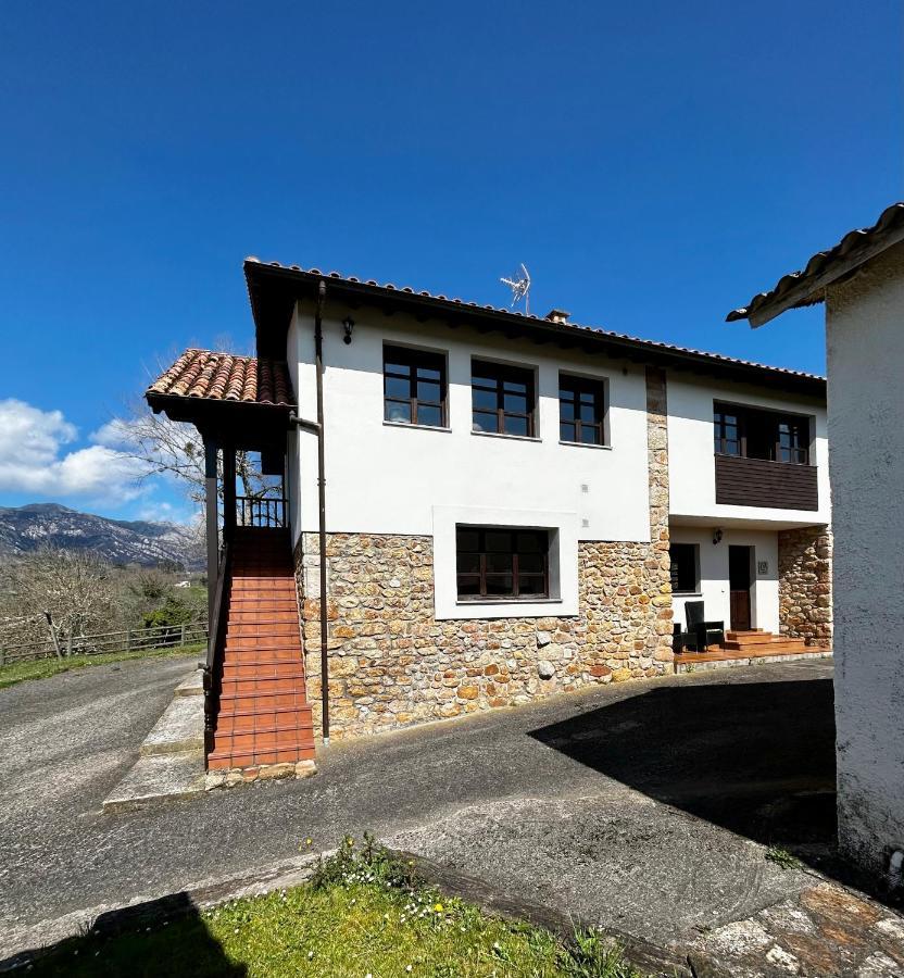 Casa La Maestra Arriondas Exterior foto